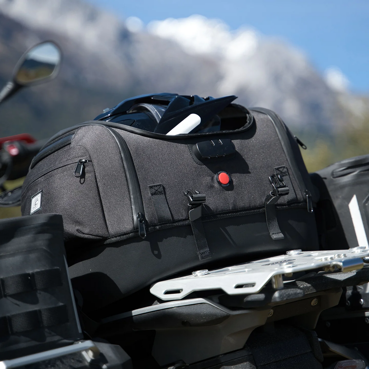 COKIMA CK6-ART Motorcycle Multi-Functional Helmet Bag