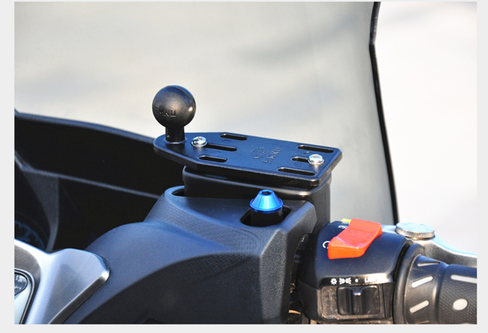 SMNU Brake Reservoir Mount